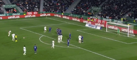 阿什拉夫：能够连续两次赢得欧冠的球队非常少，这是一种动力（阿什拉夫：鲜有球队能连夺两届欧冠，这成为前进的动力）