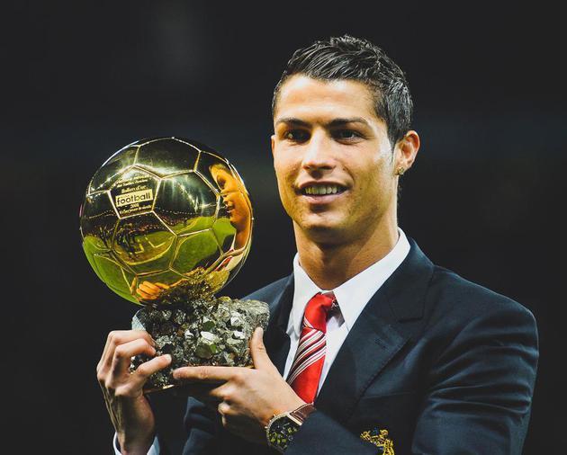 中超：山东泰山主场2-0完胜青岛队（中超：山东泰山主场2-0击退青岛队）