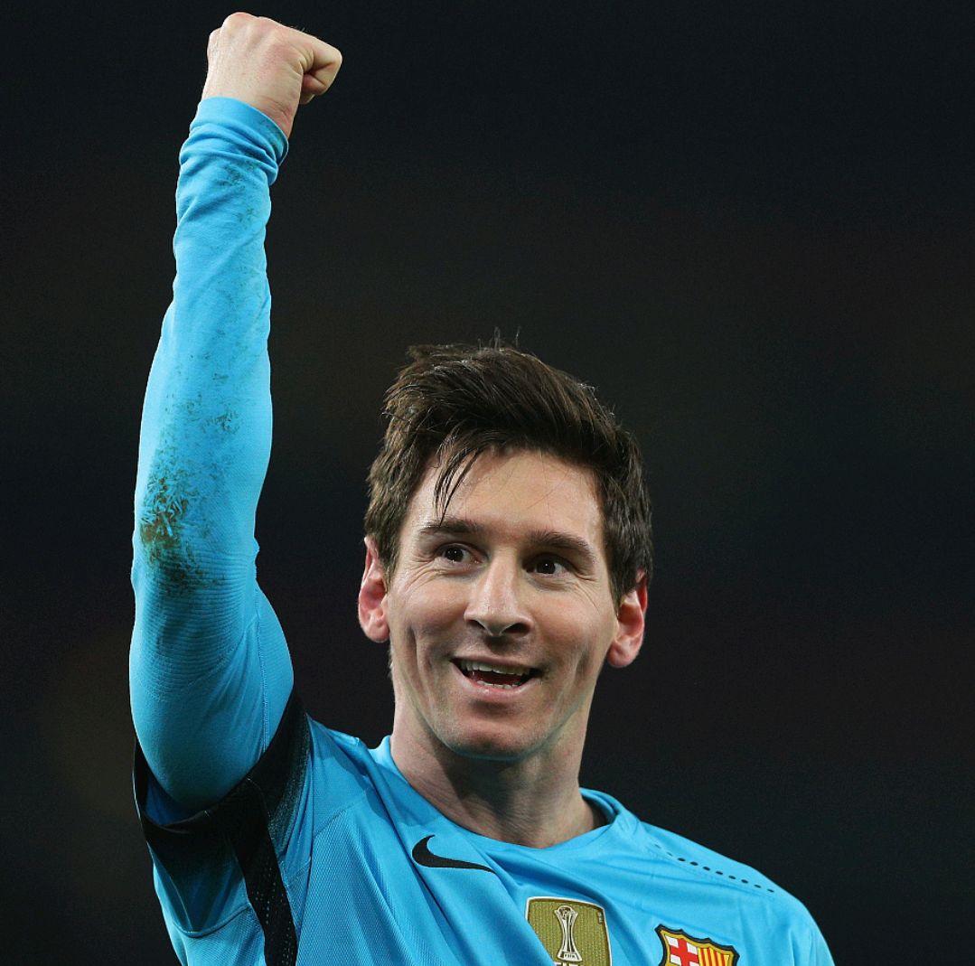 伦敦奥运马术双骄伴随爱马同日辞世 相互扶持逾二十载共谱辉煌传奇（伦敦奥运马术双雄与爱马同日谢幕 相伴二十余载共铸辉煌传奇）